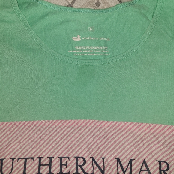 Bundle of T-shirts - Picture 7 of 9